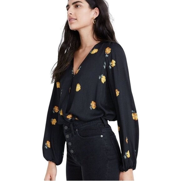 Madewell Bubble Sleeve Wrap Top In Floating Florets Black Gold Size S - Picture 6 of 10